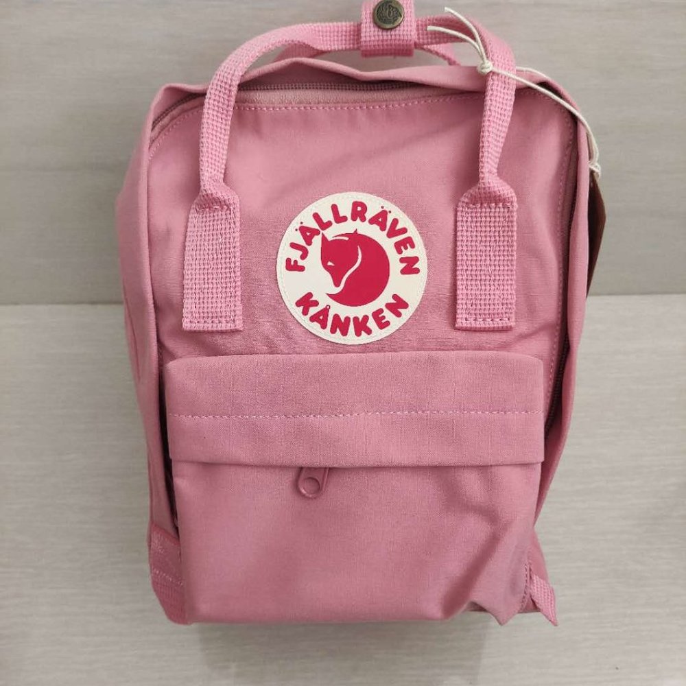 FjallRaven Kanken Mini Backpack - Pink